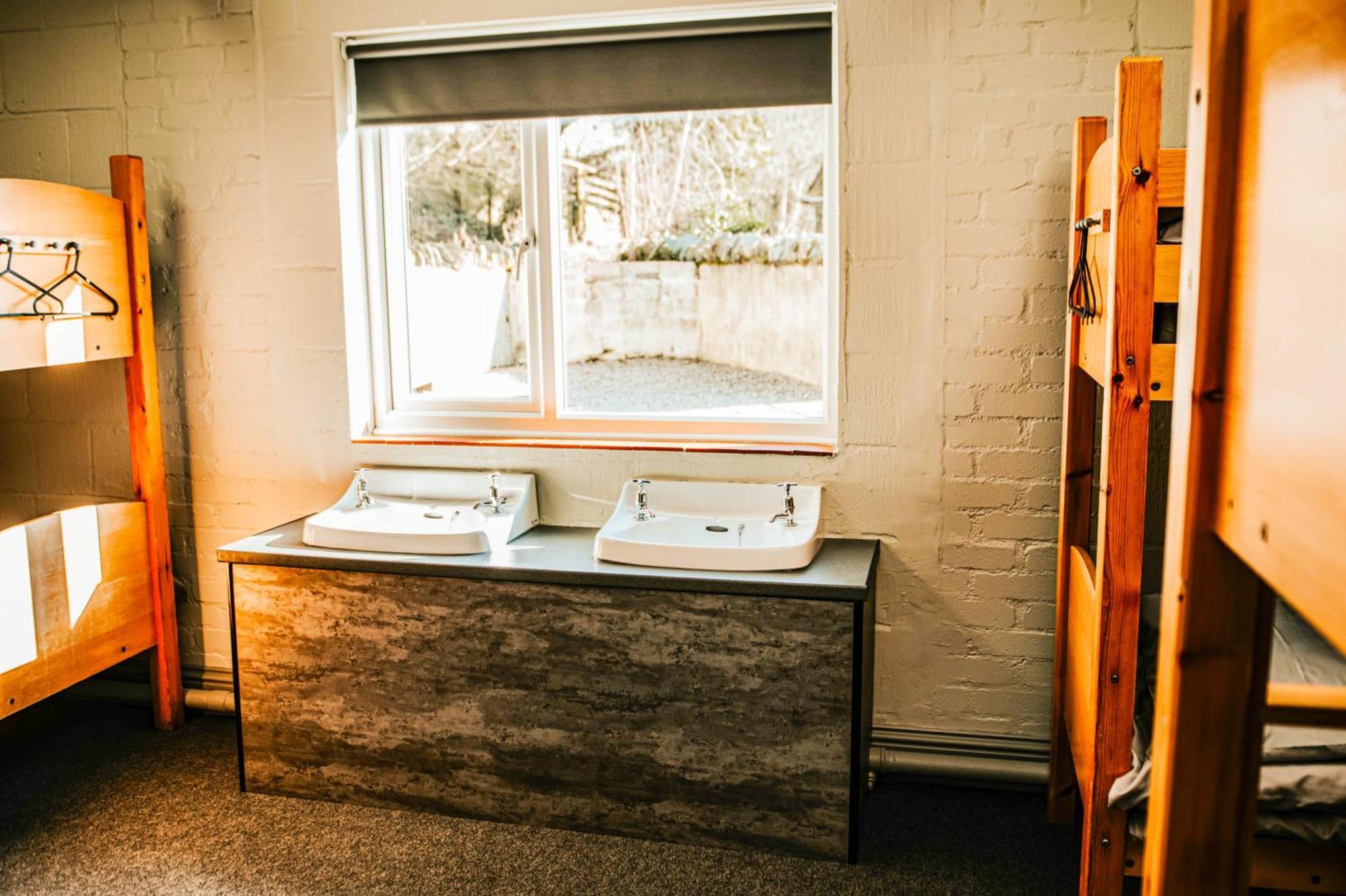 Denton House Hostel *